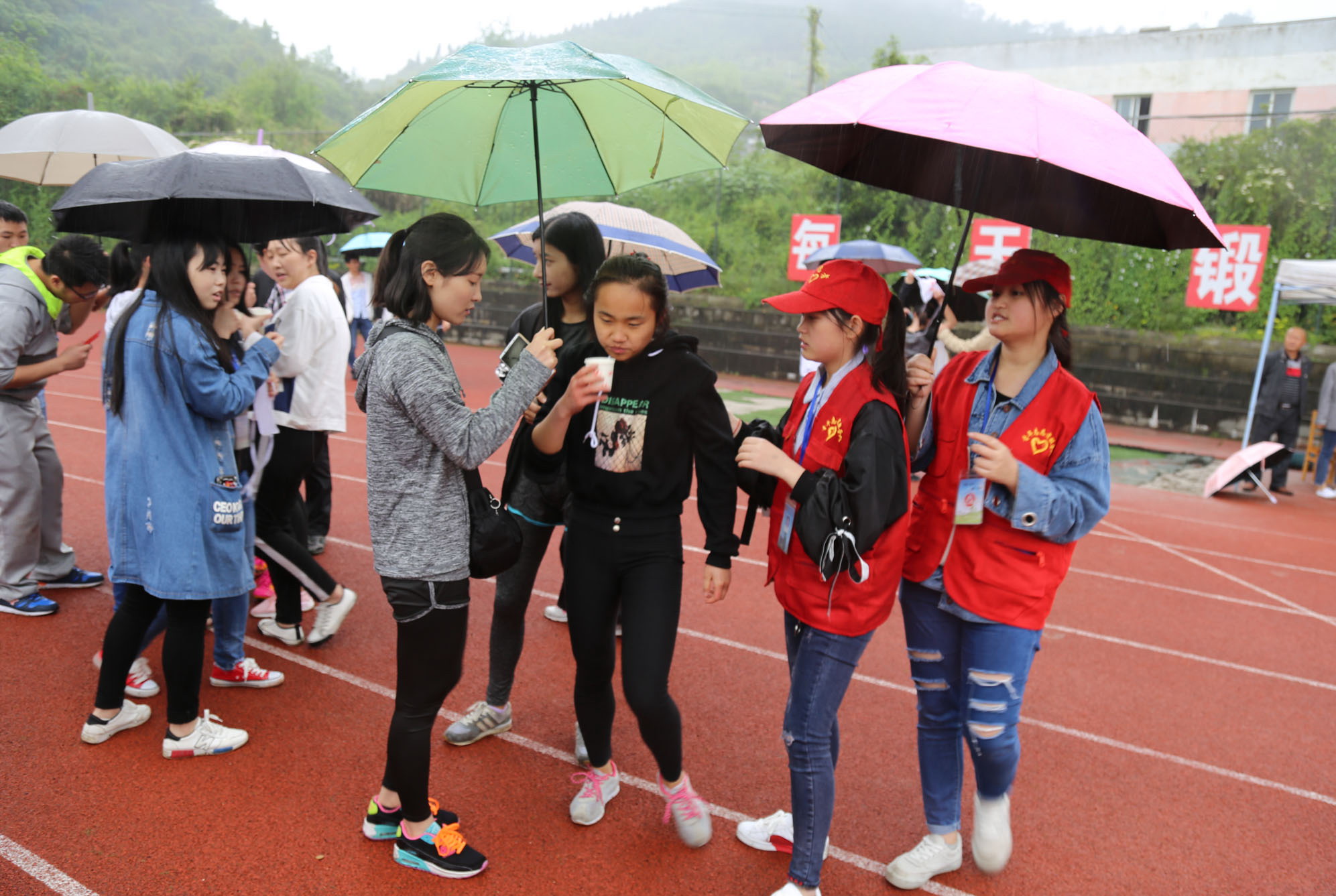 学院第八届田径运动会圆满落幕