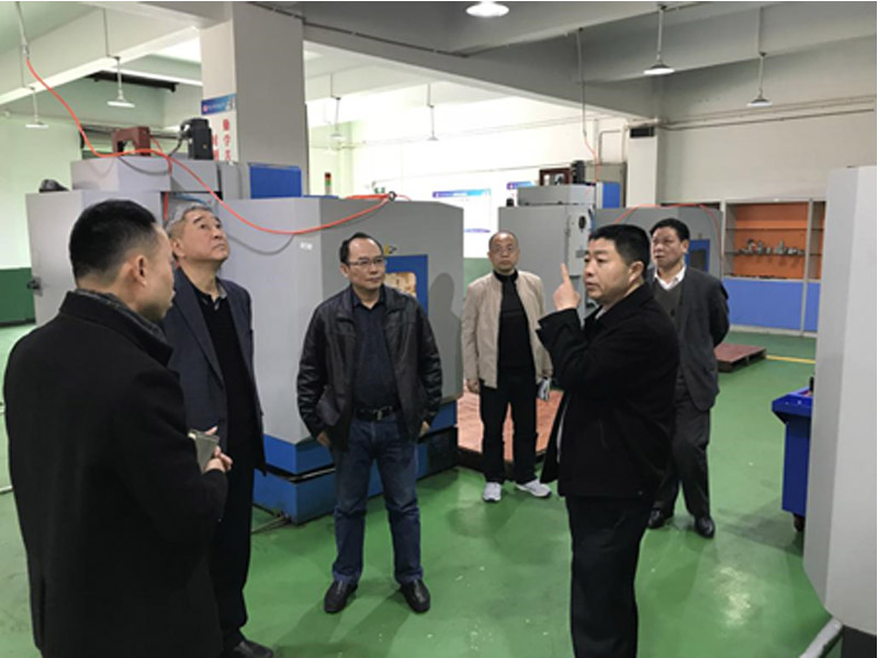 市教委专家来院检查市级技能竞赛准备情况