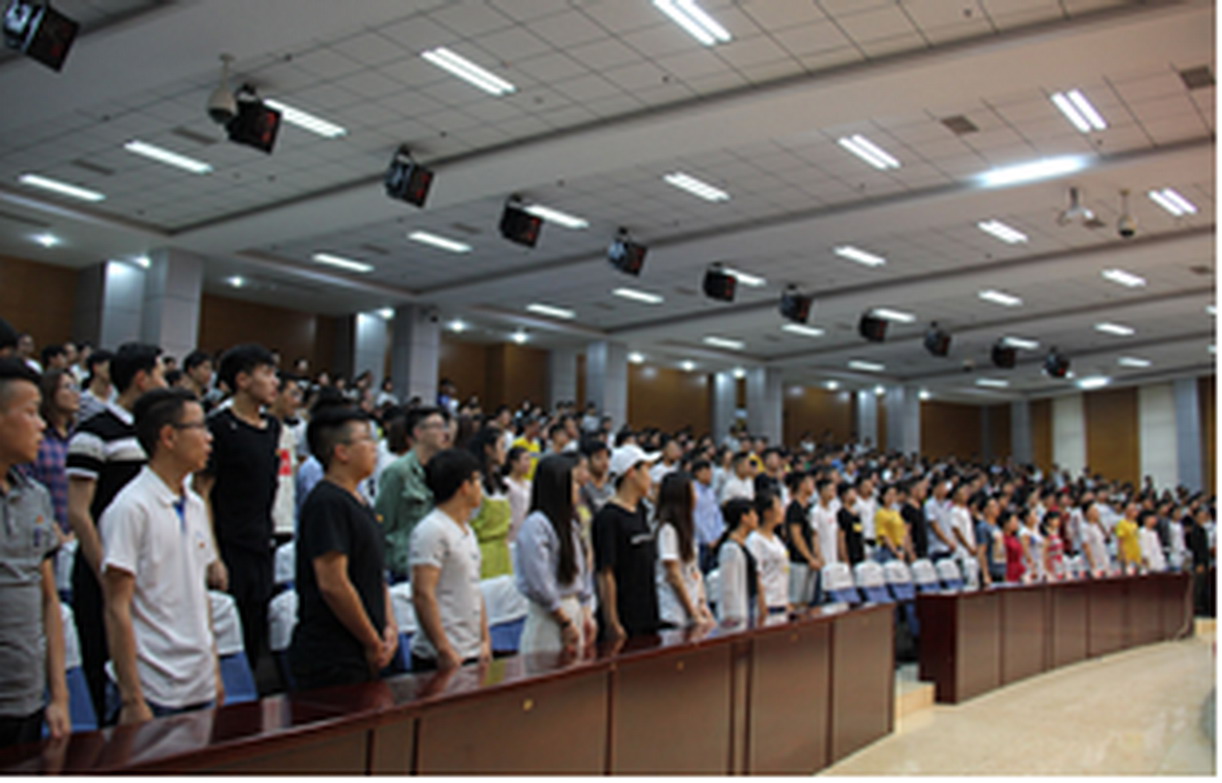 学院隆重举行纪念五四运动99周年暨2018年五四表彰大会