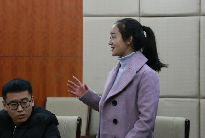 学院召开少数民族师生座谈会