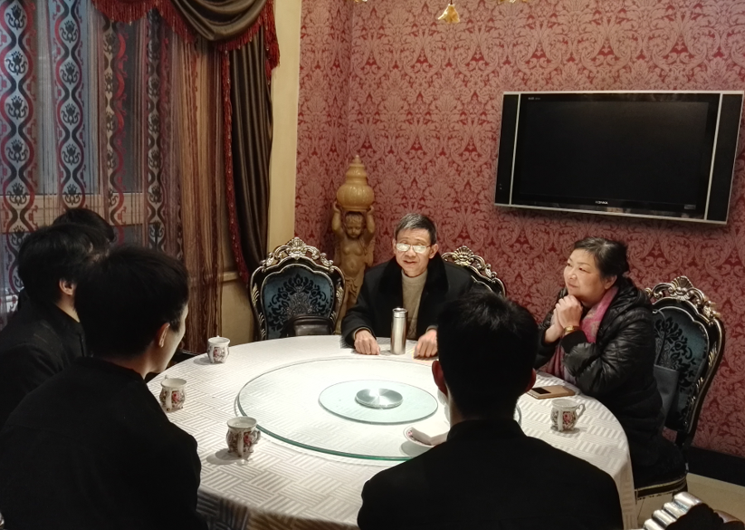 学院领导调研寒假学生社会实践工作并看望带薪实习学生